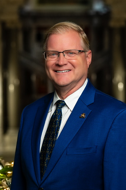 Damon Thayer Biography | Thayer Communications & Consulting LLC